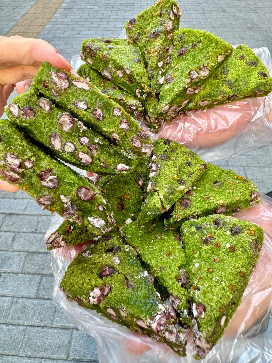 Tưởng là matcha nhưng không phải: Món bánh Tưởng là matcha nhưng không phải: Món bánh