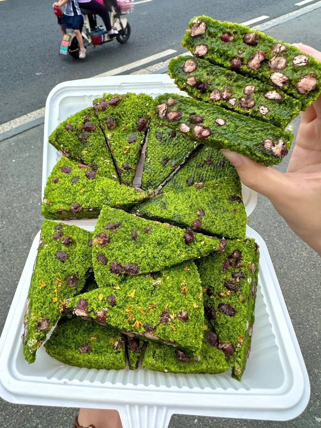 Tưởng là matcha nhưng không phải: Món bánh Tưởng là matcha nhưng không phải: Món bánh