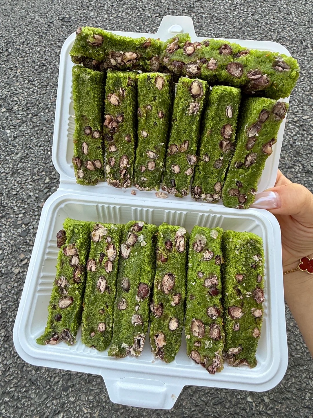 Tưởng là matcha nhưng không phải: Món bánh Tưởng là matcha nhưng không phải: Món bánh