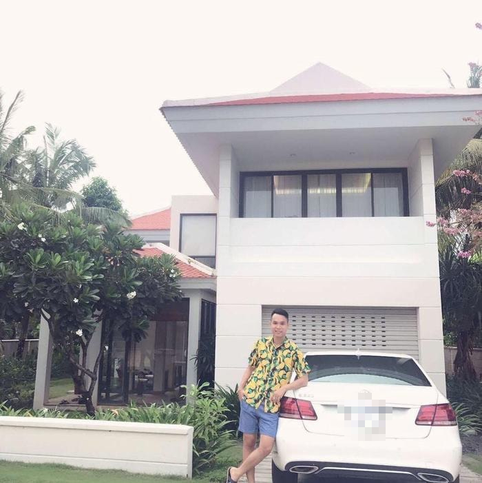 "Ông trùm" Huỳnh Đức Vân cầm đầu đường dây lừa đảo 2.000 tỷ đồng: Sở hữu xe sang, biệt thự ở tuổi 33- Ảnh 6. "Ông trùm" Huỳnh Đức Vân cầm đầu đường dây lừa đảo 2.000 tỷ đồng: Sở hữu xe sang, biệt thự ở tuổi 33- Ảnh 6.
