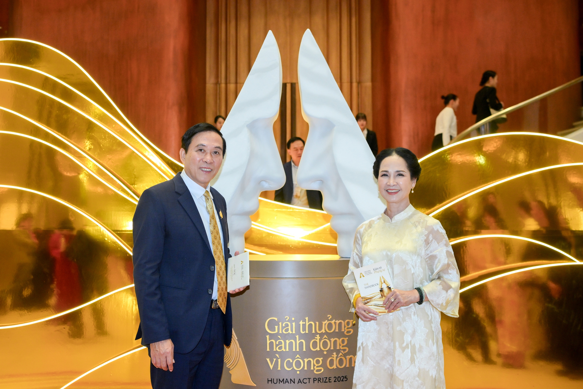 5 dự án được vinh danh tại hạng mục cao quý Giải thưởng năm - Giải thưởng Hành động vì cộng đồng 2025- Ảnh 13. 5 dự án được vinh danh tại hạng mục cao quý Giải thưởng năm - Giải thưởng Hành động vì cộng đồng 2025- Ảnh 13.