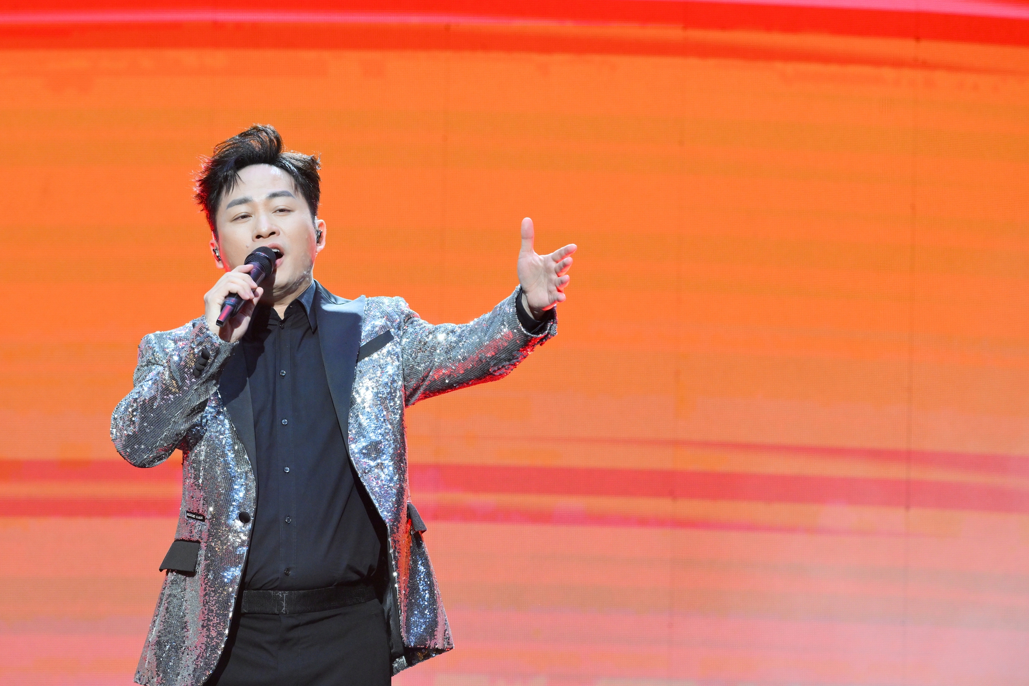 5 dự án được vinh danh tại hạng mục cao quý Giải thưởng năm - Giải thưởng Hành động vì cộng đồng 2025- Ảnh 8. 5 dự án được vinh danh tại hạng mục cao quý Giải thưởng năm - Giải thưởng Hành động vì cộng đồng 2025- Ảnh 8.