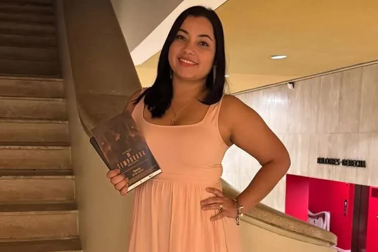 Phát hiện thi thể một nữ bác sĩ trong tủ đông siêu thị- Ảnh 1. Phát hiện thi thể một nữ bác sĩ trong tủ đông siêu thị- Ảnh 1.