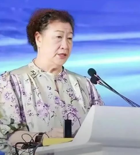 50 tuổi khởi nghiệp, nữ c&ocirc;ng nh&acirc;n nh&agrave; m&aacute;y tạo ra &ldquo;mỏ v&agrave;ng&rdquo; sinh lời 37.000 tỷ đồng/năm, sở hữu hơn 100 bằng s&aacute;ng chế- Ảnh 2.