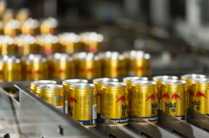 50 tuổi khởi nghiệp, nữ c&ocirc;ng nh&acirc;n nh&agrave; m&aacute;y tạo ra &ldquo;mỏ v&agrave;ng&rdquo; sinh lời 37.000 tỷ đồng/năm, sở hữu hơn 100 bằng s&aacute;ng chế- Ảnh 3.