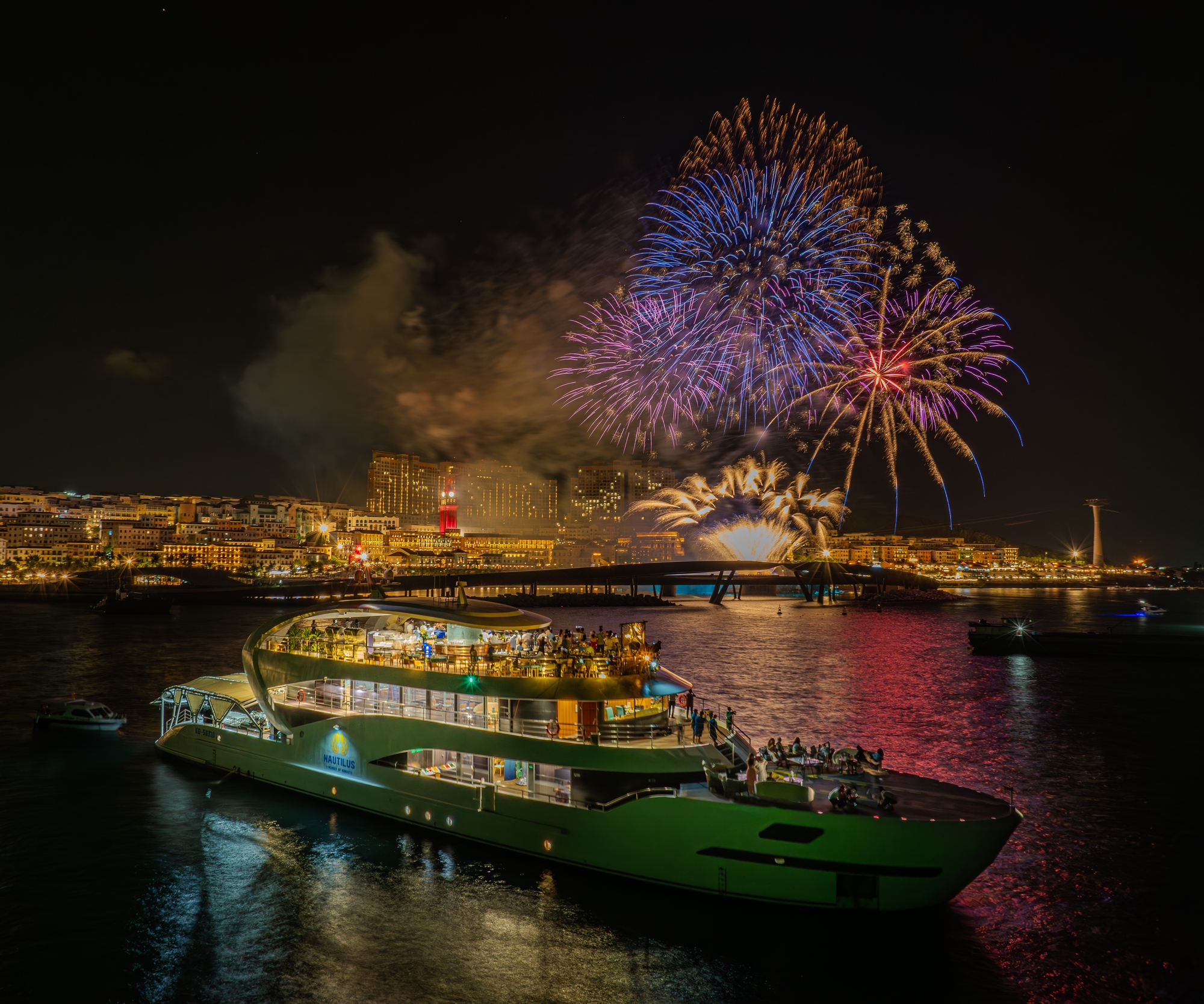 Du lịch Việt Nam bước vào “mùa vàng” đón khách quốc tế- Ảnh 8. Du lịch Việt Nam bước vào “mùa vàng” đón khách quốc tế- Ảnh 8.