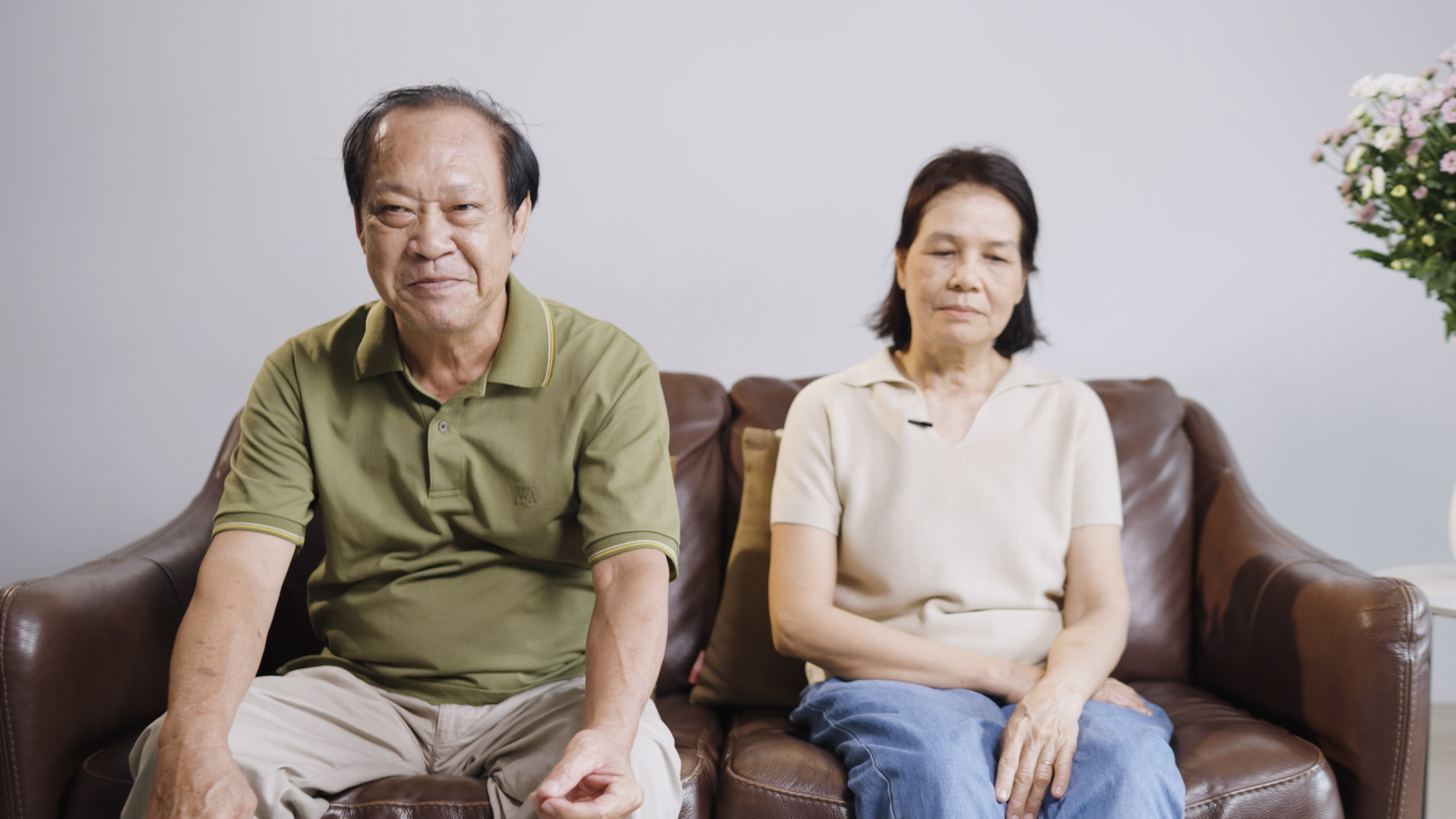 Trời ơi sao phim Việt này gan quá vậy: Dùng nhà ma làm bối cảnh, hàng xóm nói 6 chữ mà rợn tóc gáy- Ảnh 5. Trời ơi sao phim Việt này gan quá vậy: Dùng nhà ma làm bối cảnh, hàng xóm nói 6 chữ mà rợn tóc gáy- Ảnh 5.