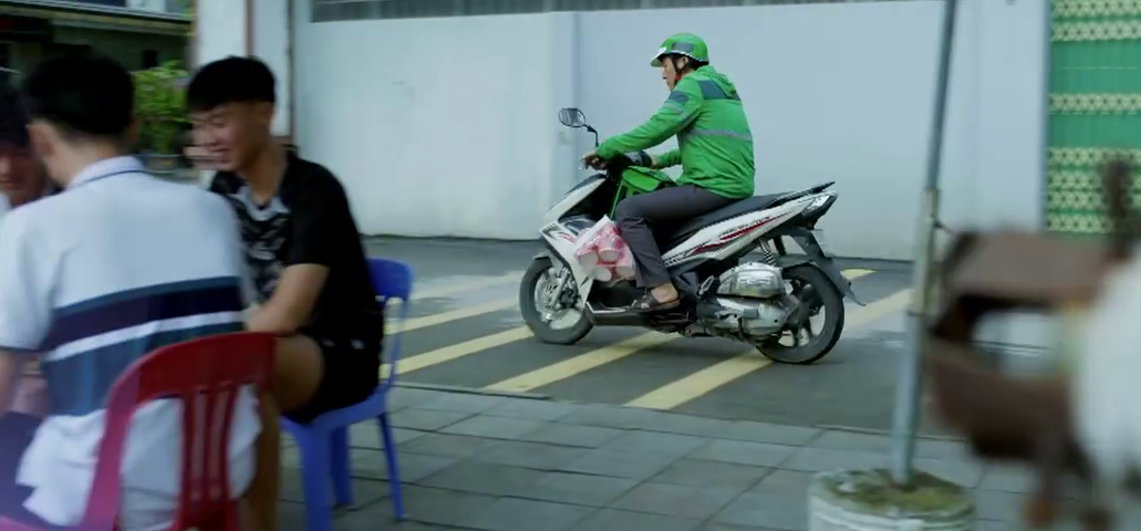 Shipper U60 đại chiến nhóm thanh niên vì cố tình bom hàng: Cái kết khiến Shipper U60 đại chiến nhóm thanh niên vì cố tình bom hàng: Cái kết khiến