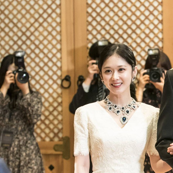 Không thể tin đây là Jang Nara ở tuổi 44- Ảnh 8. Không thể tin đây là Jang Nara ở tuổi 44- Ảnh 8.