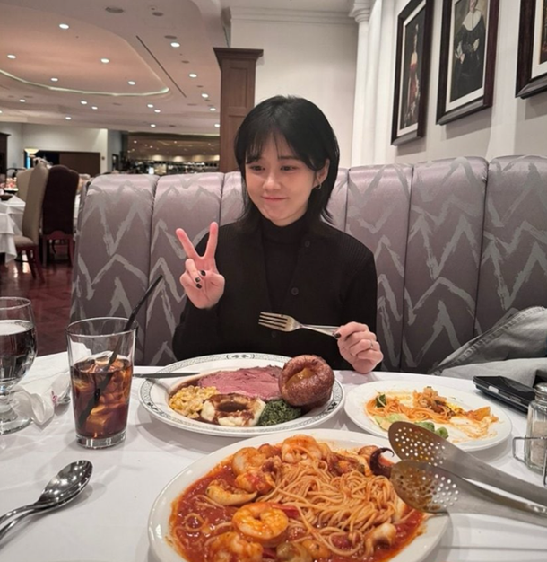 Không thể tin đây là Jang Nara ở tuổi 44- Ảnh 5. Không thể tin đây là Jang Nara ở tuổi 44- Ảnh 5.