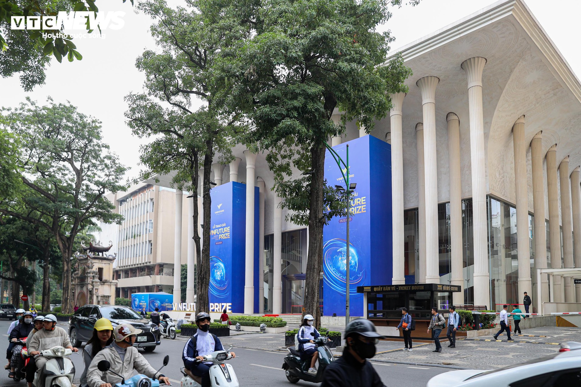 Phường nhỏ nhất H&agrave; Nội nhưng c&oacute; tới 6 nh&agrave; h&aacute;t, 3 bảo t&agrave;ng, 3 trường đại học- Ảnh 11.