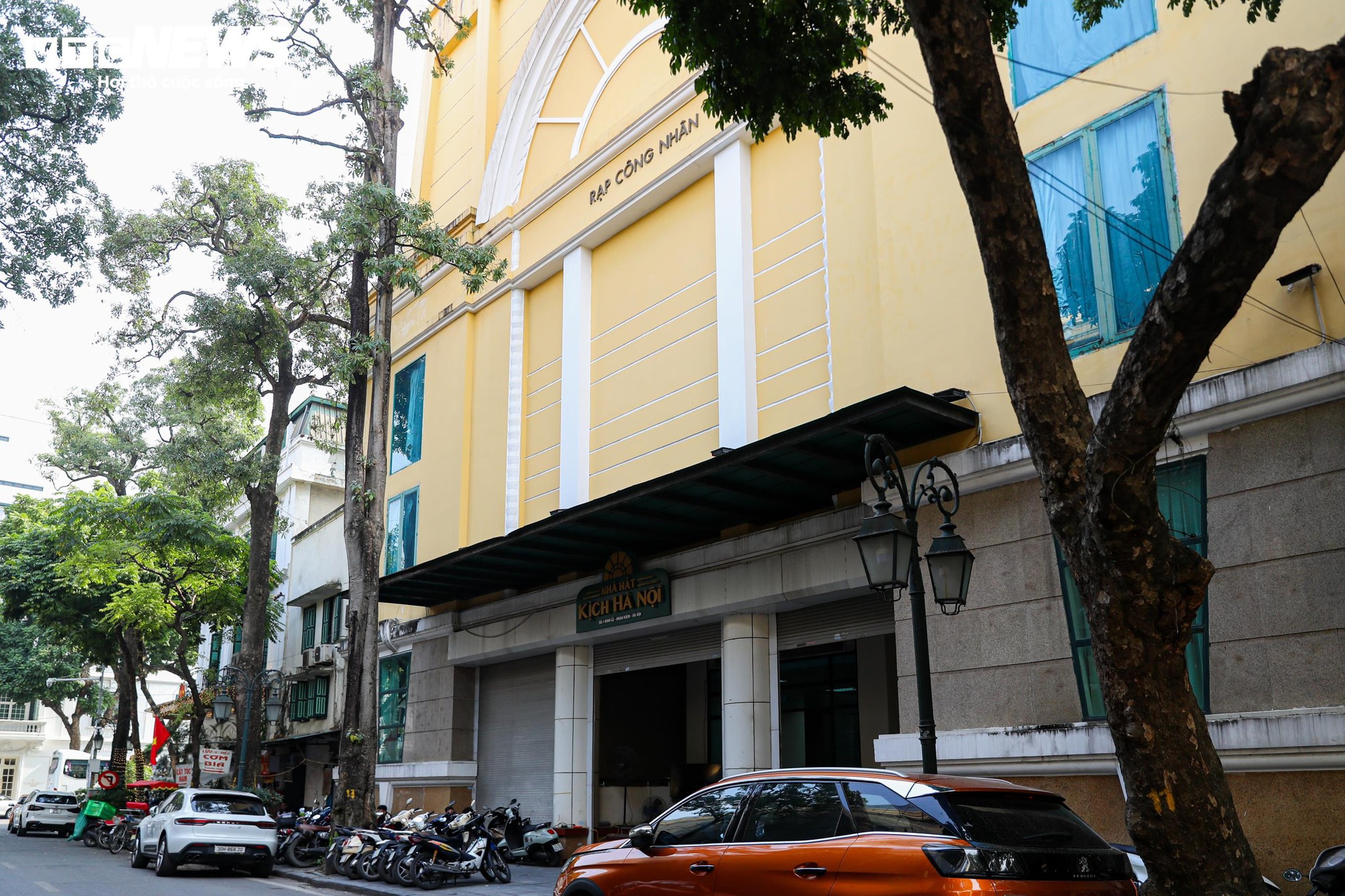 Phường nhỏ nhất H&agrave; Nội nhưng c&oacute; tới 6 nh&agrave; h&aacute;t, 3 bảo t&agrave;ng, 3 trường đại học- Ảnh 15.