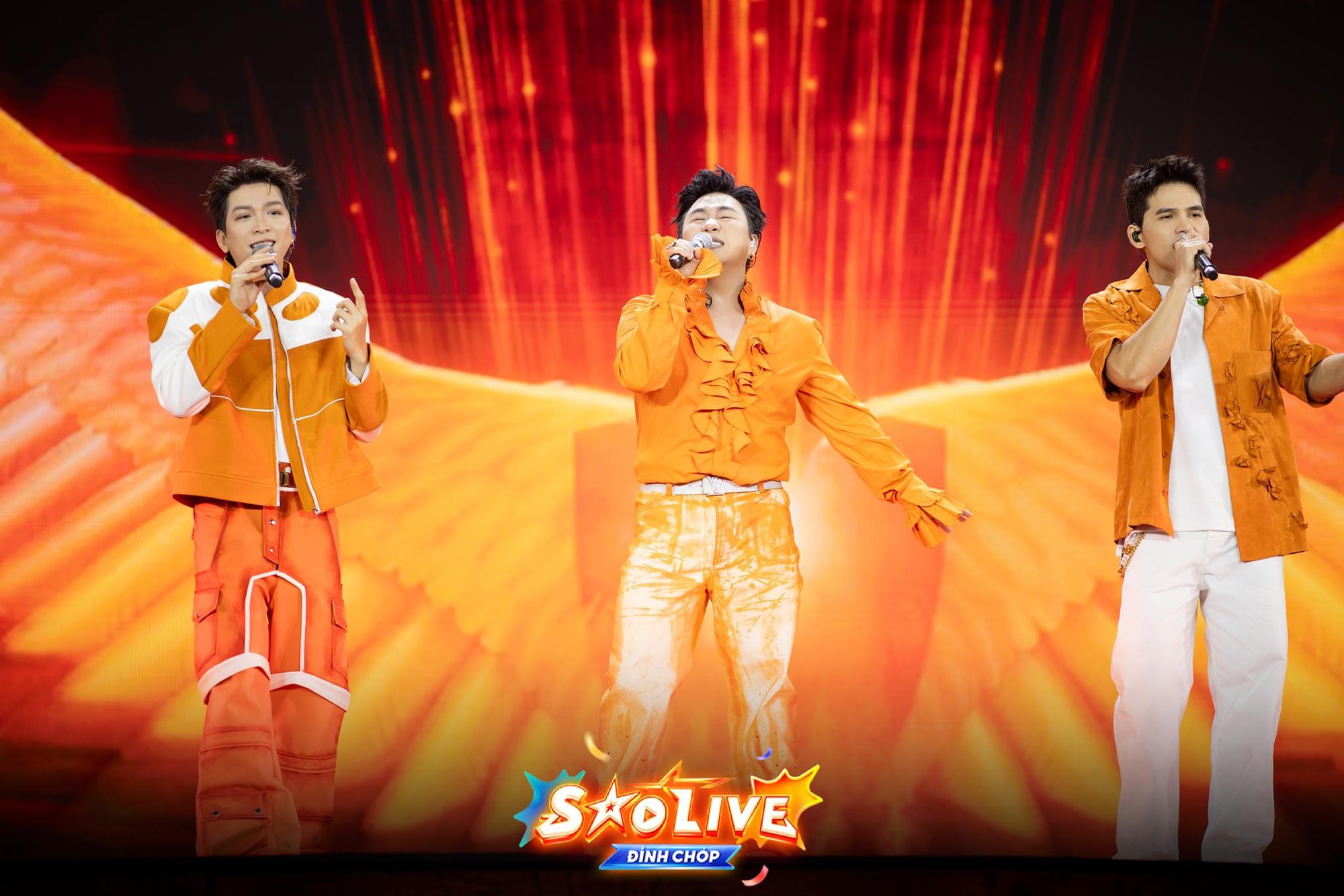 Visual - Vocal - Viral: Tất cả hội tụ bùng nổ tại Birthday Music Show - Shopee Sao Live Đỉnh Chóp 12.12- Ảnh 10. Visual - Vocal - Viral: Tất cả hội tụ bùng nổ tại Birthday Music Show - Shopee Sao Live Đỉnh Chóp 12.12- Ảnh 10.