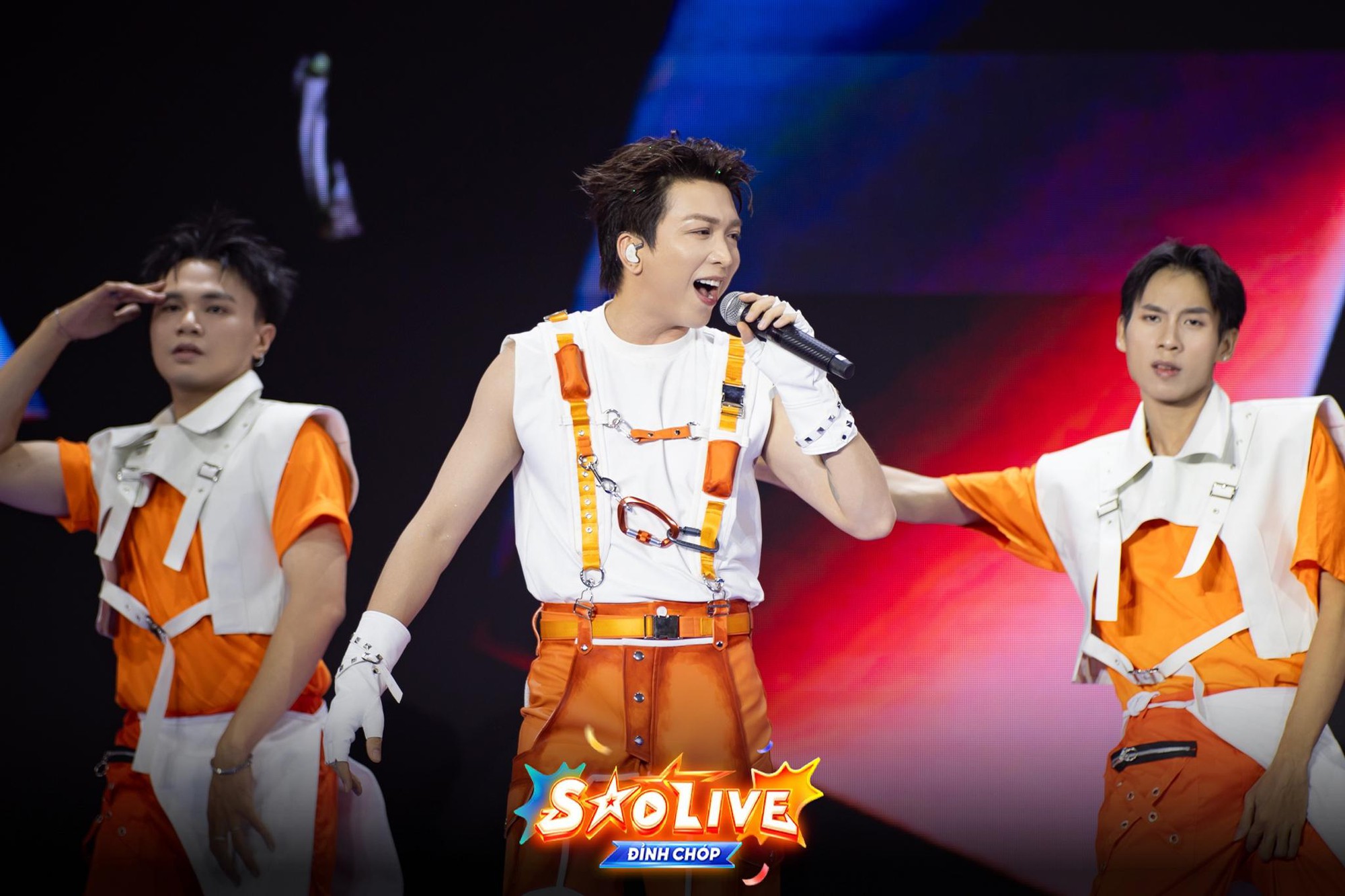 Visual - Vocal - Viral: Tất cả hội tụ bùng nổ tại Birthday Music Show - Shopee Sao Live Đỉnh Chóp 12.12- Ảnh 4. Visual - Vocal - Viral: Tất cả hội tụ bùng nổ tại Birthday Music Show - Shopee Sao Live Đỉnh Chóp 12.12- Ảnh 4.