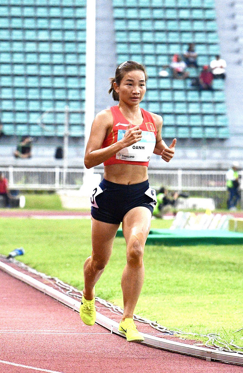 Nguyễn Thị Oanh tạo kỳ t&iacute;ch, gi&agrave;nh hat-trick HCV SEA Games 33- Ảnh 5.