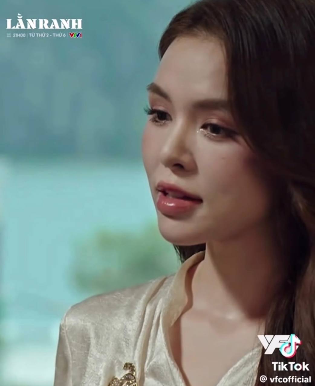 Một mỹ nh&acirc;n phim giờ v&agrave;ng h&uacute;t h&agrave;ng triệu lượt xem- Ảnh 3.