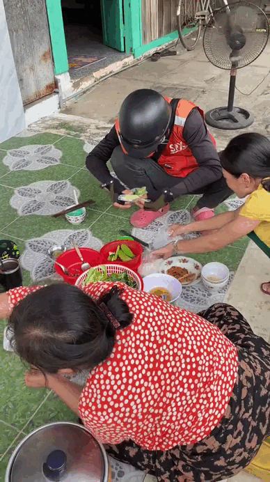 "Đặc quyền" của shipper miền T&acirc;y, cả nước bất ngờ- Ảnh 4.