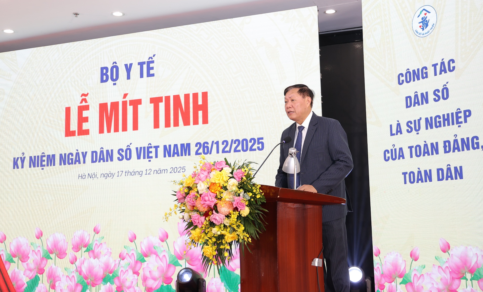 Mức sinh trung b&igrave;nh mỗi phụ nữ l&agrave; 1,93 con- Ảnh 1.