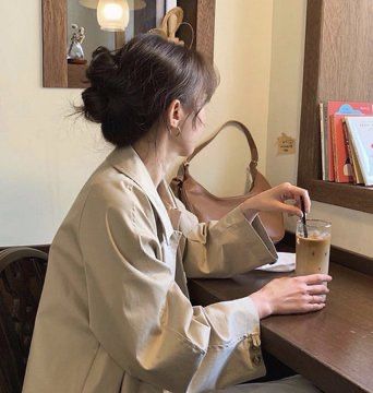 Tết “3 KHÔNG”: KHÔNG tiết kiệm, KHÔNG thu nhập, chắc KHÔNG về quê luôn!- Ảnh 3. Tết “3 KHÔNG”: KHÔNG tiết kiệm, KHÔNG thu nhập, chắc KHÔNG về quê luôn!- Ảnh 3.