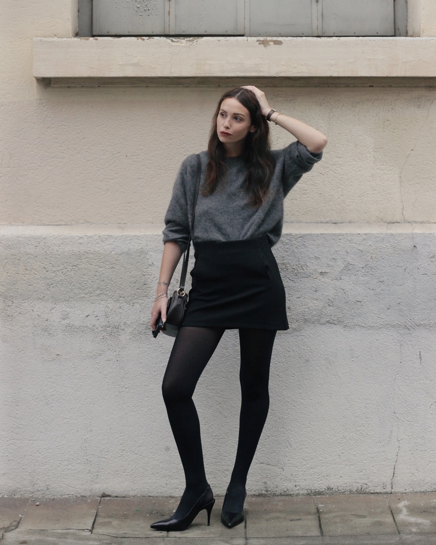 5 cách mặc áo len không cầu kỳ mà đẹp long lanh của phụ nữ Pháp- Ảnh 3.