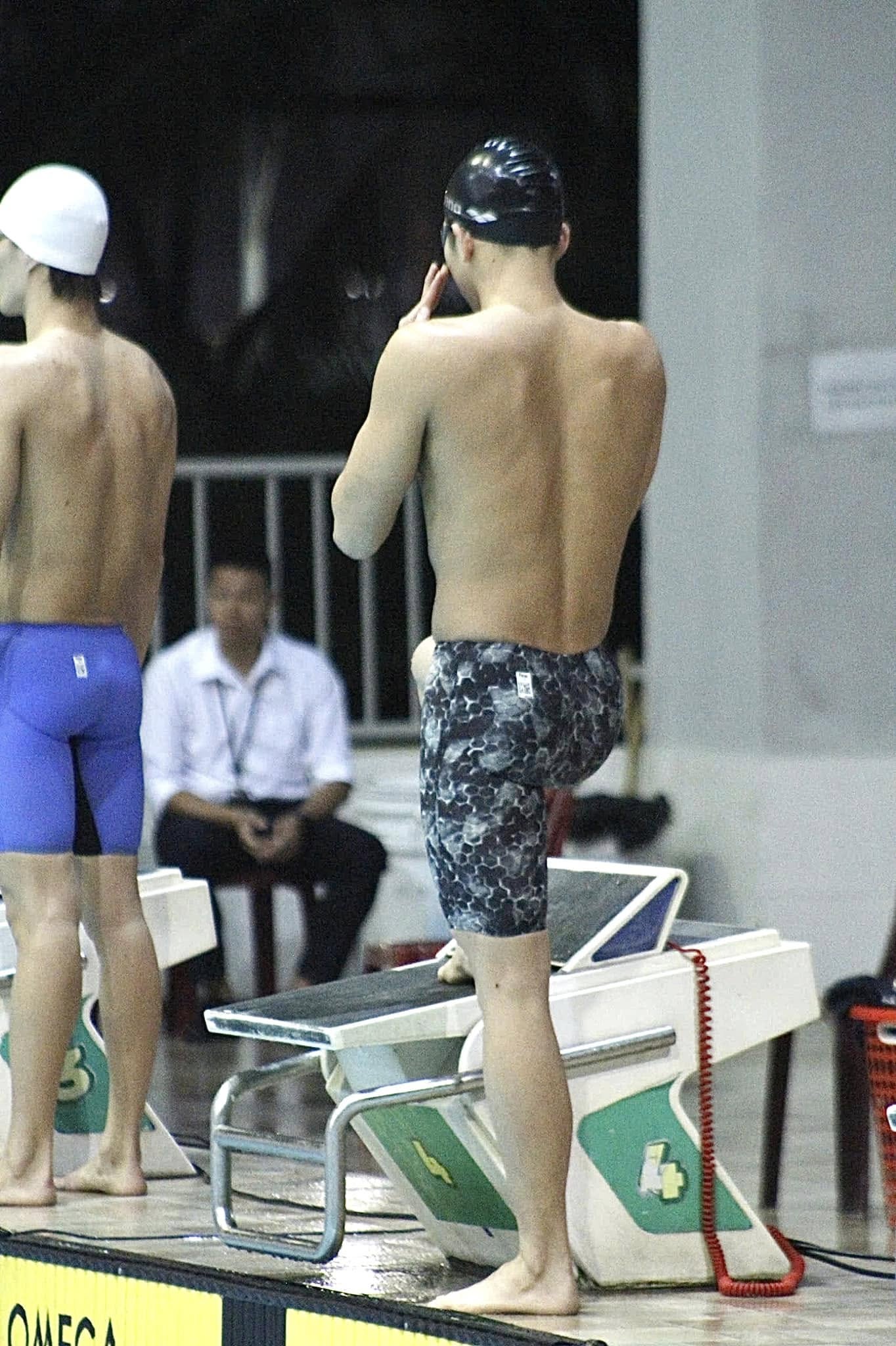 MXH đi&ecirc;n đảo với pha nh&aacute;y mắt chuẩn nam thần của k&igrave;nh ngư Việt Nam- Ảnh 8.