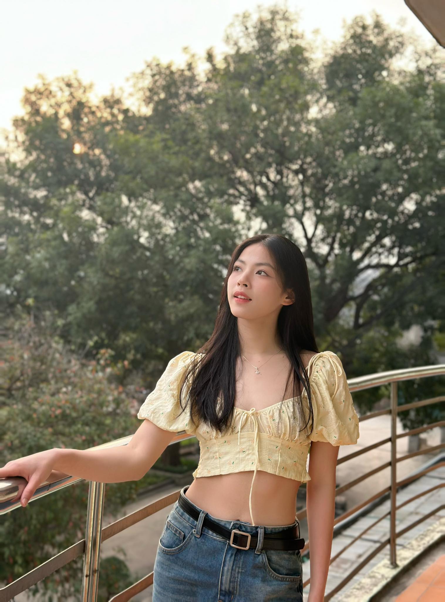 Phỏng vấn hot girl 2k6 nhảy cao cực t&aacute;o bạo gi&agrave;nh HCV cho Việt Nam, tr&ecirc;n s&acirc;n mộc mạc, đời thường xinh như thi&ecirc;n thần- Ảnh 10.