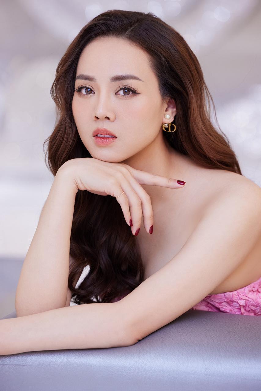 Vợ k&eacute;m 15 tuổi của NS C&ocirc;ng L&yacute; thừa nhận đ&atilde; thay đổi- Ảnh 1.