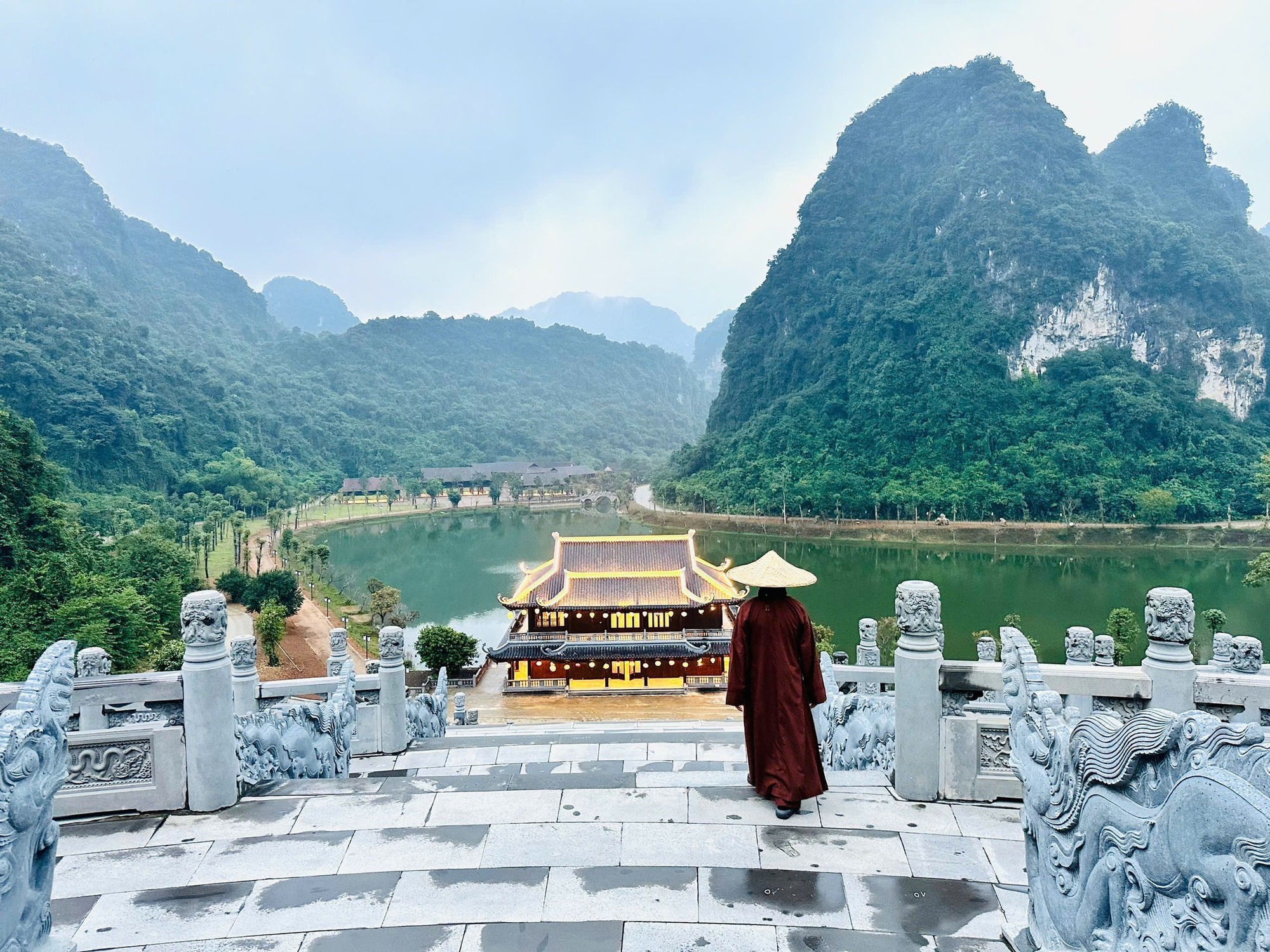 Giữa v&ugrave;ng l&otilde;i B&aacute;i Đ&iacute;nh, Tr&agrave;ng An, c&oacute; một điểm nữa t&ecirc;n 