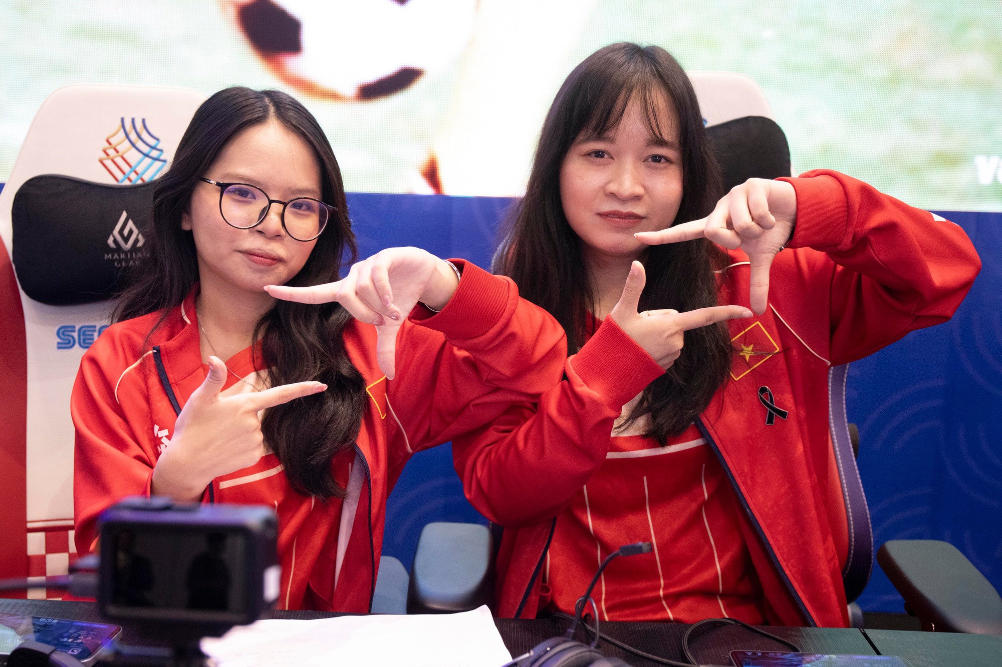 Ch&acirc;n dung những nữ chiến binh v&agrave;ng Li&ecirc;n Qu&acirc;n Mobile Việt Nam tại SEA Games 33- Ảnh 2.