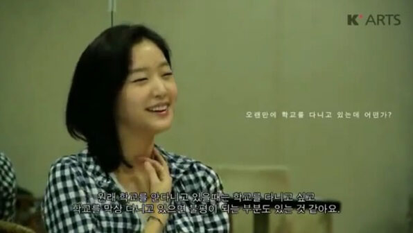 Đ&acirc;y m&agrave; l&agrave; c&ocirc; g&aacute;i bị ch&ecirc; xấu x&iacute;, kh&ocirc;ng xứng đ&ocirc;i với Gong Yoo ư?- Ảnh 5.