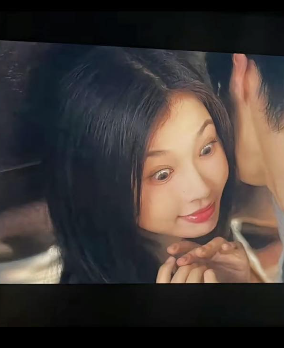 Sốc: Ảnh khỏa th&acirc;n phản cảm của Ngu Thư H&acirc;n bị leak l&ecirc;n MXH- Ảnh 4.