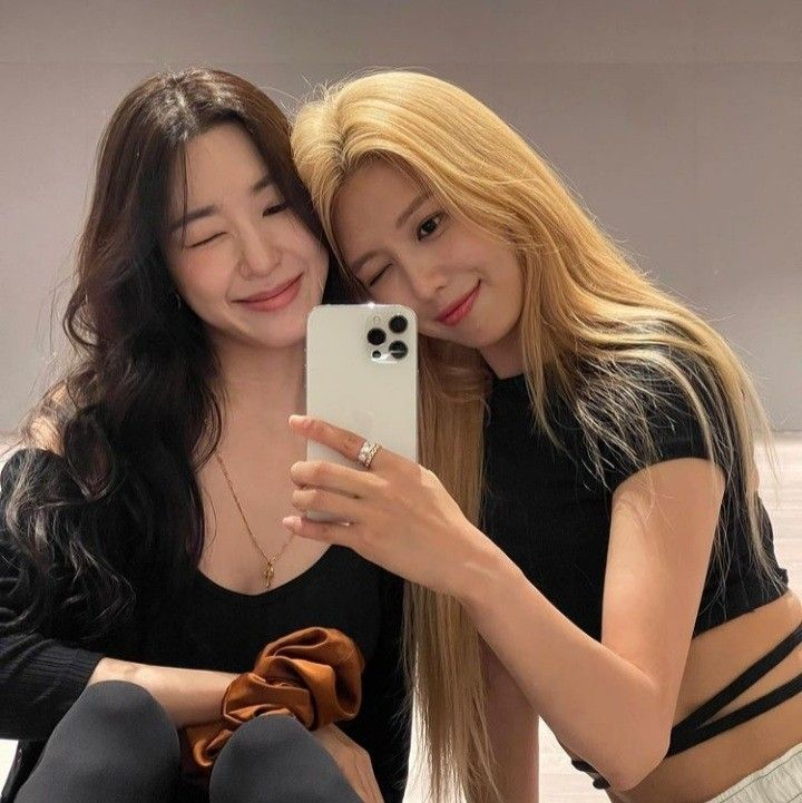 Sooyoung n&oacute;i g&igrave; khi bị Tiffany &ldquo;nẫng&rdquo; mất chức c&ocirc; d&acirc;u đầu ti&ecirc;n của SNSD?- Ảnh 3.