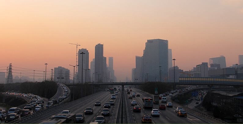 C&aacute;c trạm đo kh&ocirc;ng kh&iacute; liệu c&oacute; "gian dối" số liệu kh&ocirc;ng? - Sao H&agrave; Nội l&uacute;c n&agrave;o cũng &ocirc; nhiễm hơn phương T&acirc;y?- Ảnh 2.