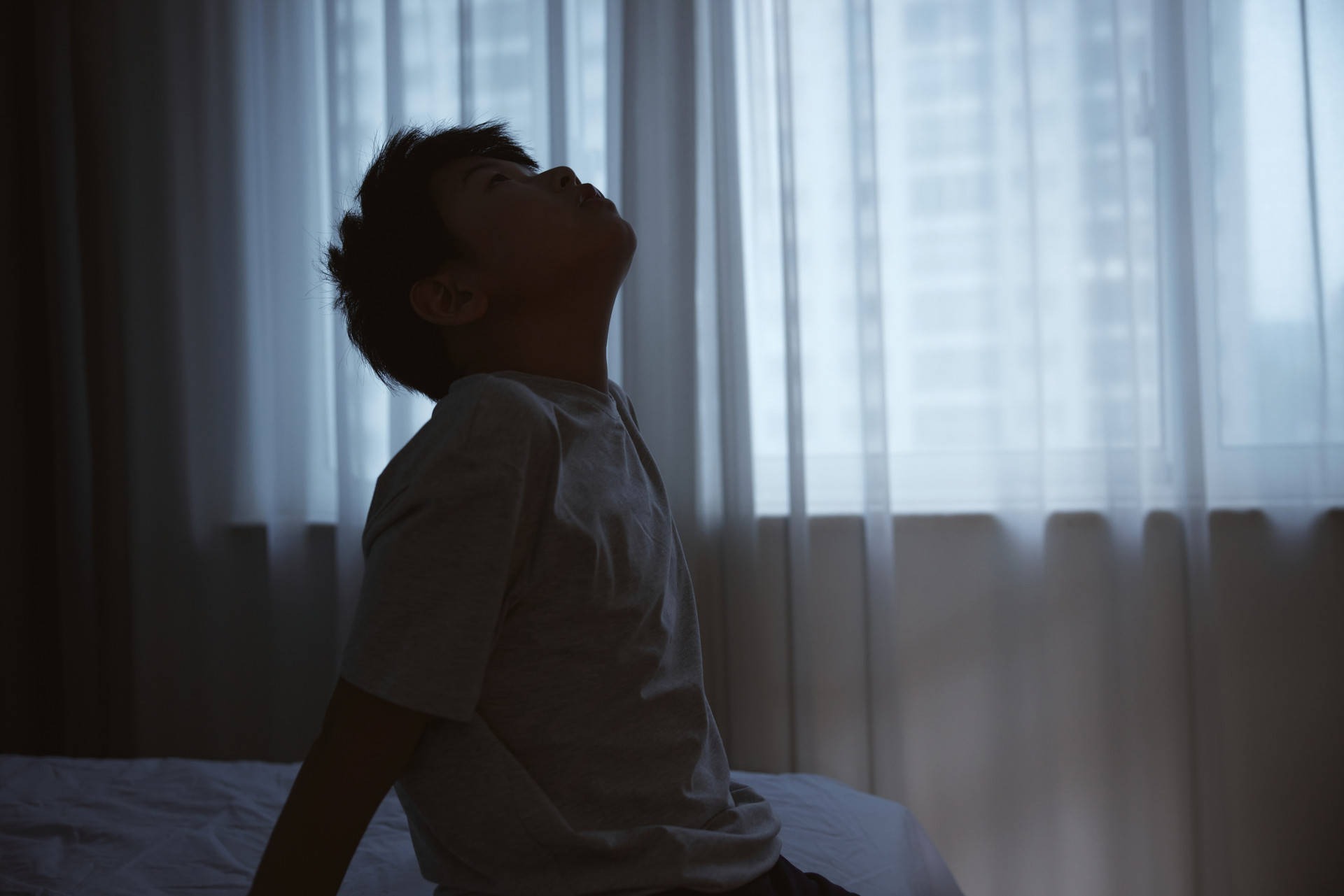 Kh&ocirc;ng muốn nu&ocirc;i dạy một đứa trẻ yếu đuối, tự ti, cha mẹ cần HẠN CHẾ l&agrave;m 3 điều n&agrave;y- Ảnh 1.