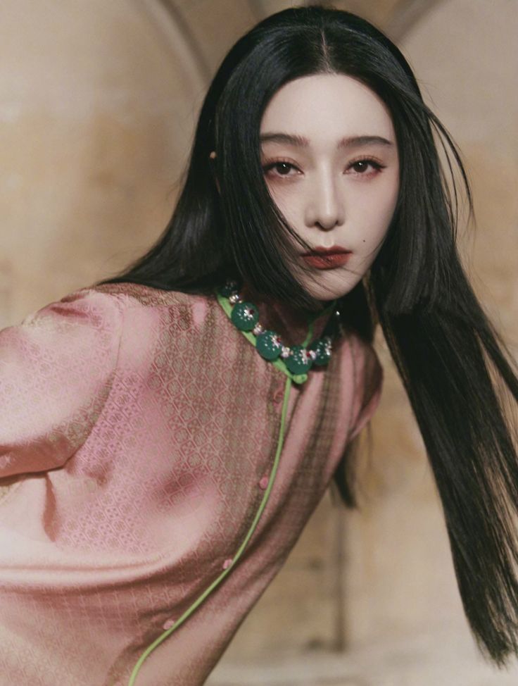 Mỹ nh&acirc;n mang gương mặt định h&igrave;nh thẩm mỹ của cả đất nước: Visual thi&ecirc;n hạ v&ocirc; song, nửa g&oacute;c chết cũng kh&ocirc;ng c&oacute;- Ảnh 3.