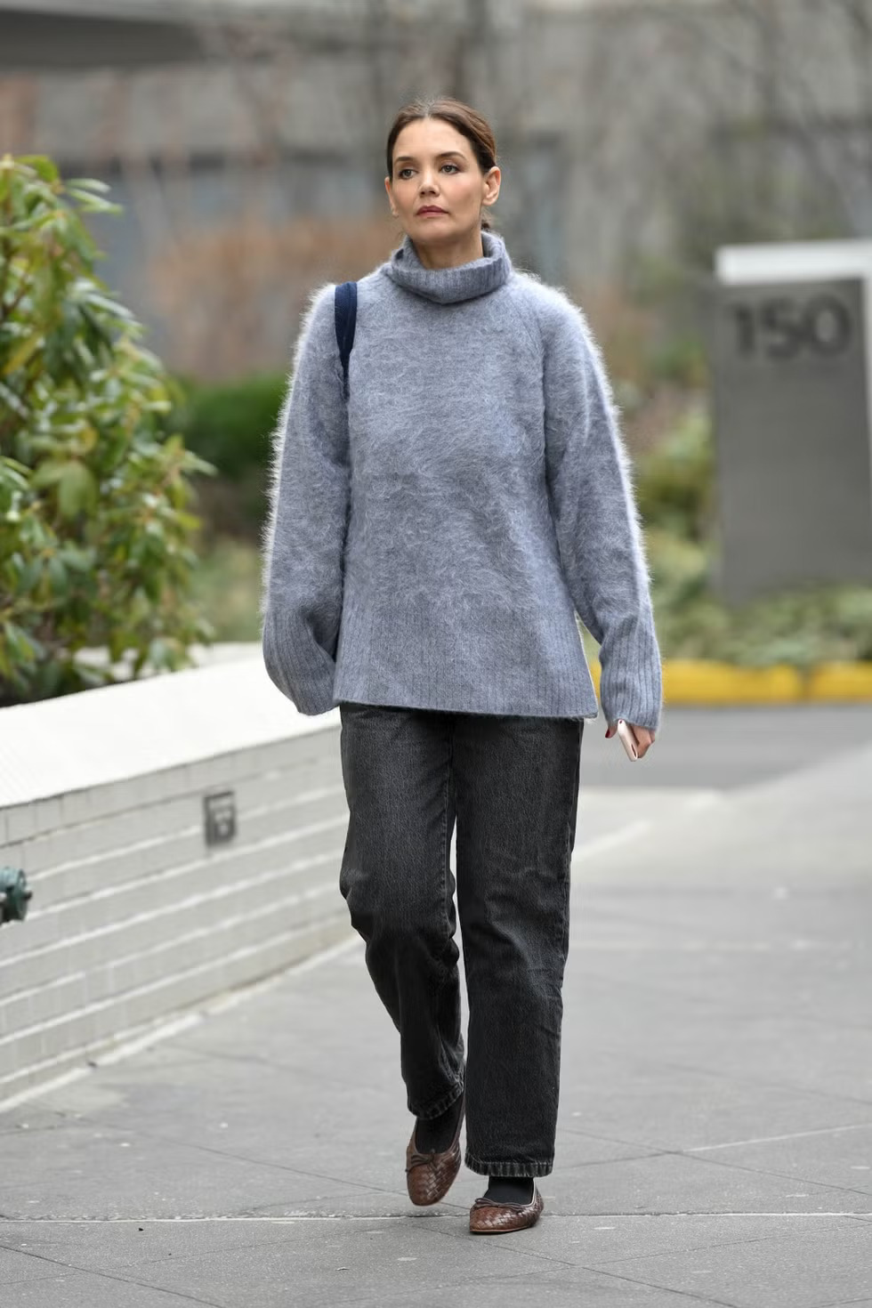 4 công thức diện đồ tối giản đẹp hoàn hảo dành cho phụ nữ trên 40 tuổi- Ảnh 4. 4 công thức diện đồ tối giản đẹp hoàn hảo dành cho phụ nữ trên 40 tuổi- Ảnh 4.