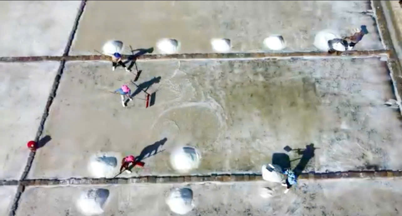 Vẻ đẹp m&ecirc; hoặc ở Kh&aacute;nh H&ograve;a- Ảnh 10.