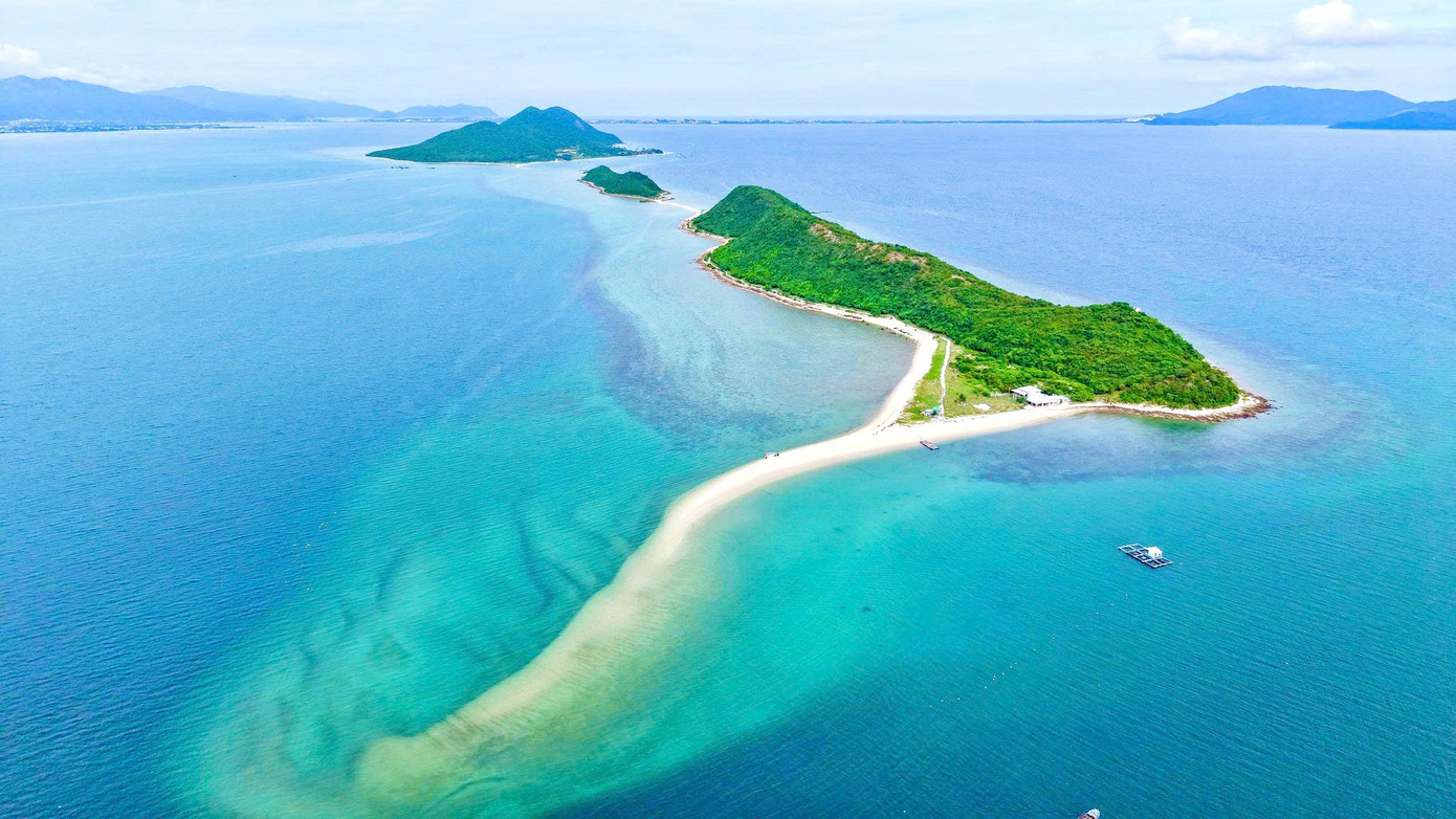 Vẻ đẹp m&ecirc; hoặc ở Kh&aacute;nh H&ograve;a- Ảnh 7.