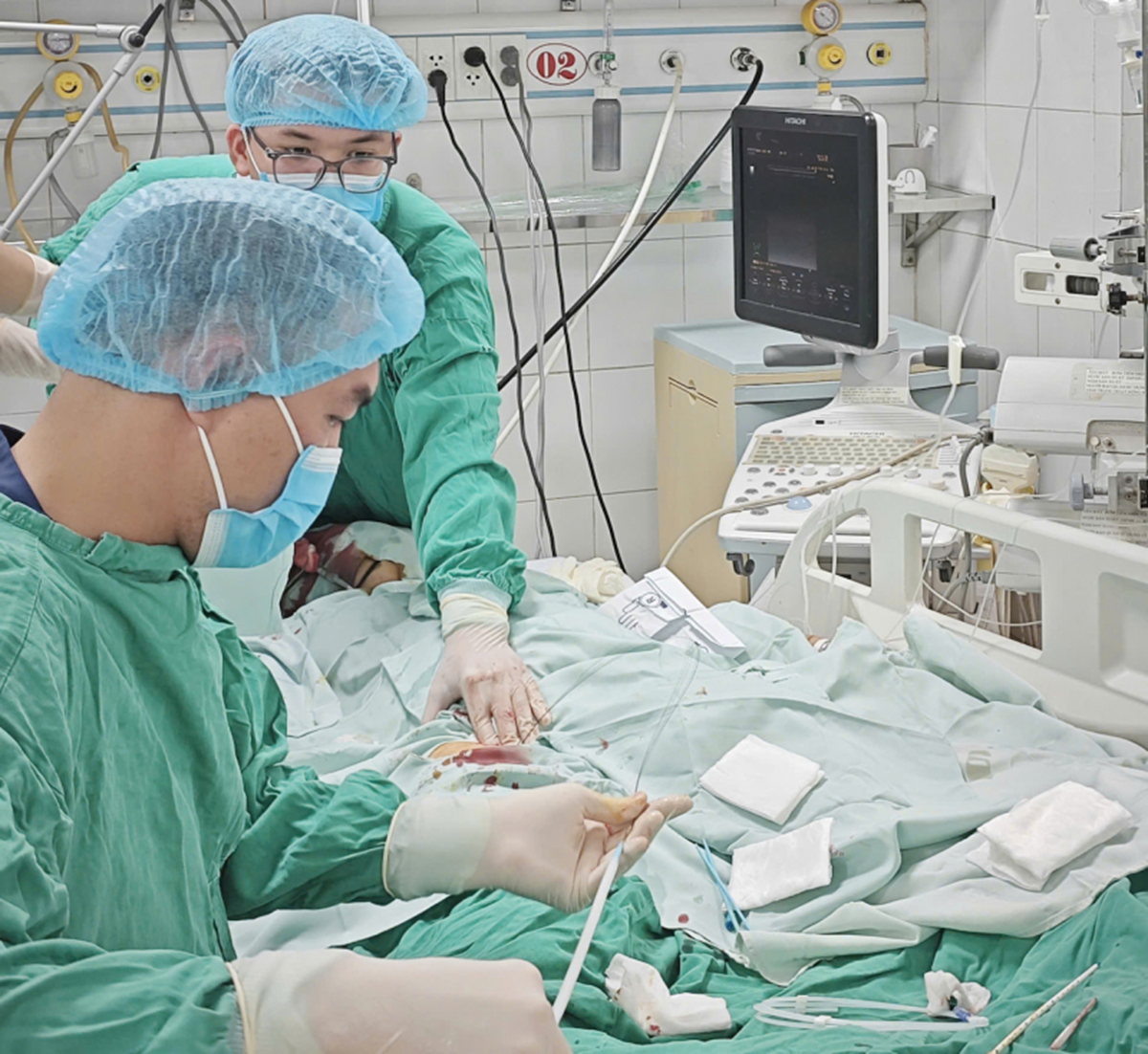 Người phụ nữ su&yacute;t mất mạng sau khi ăn m&oacute;n "vạn người m&ecirc;"- Ảnh 1.