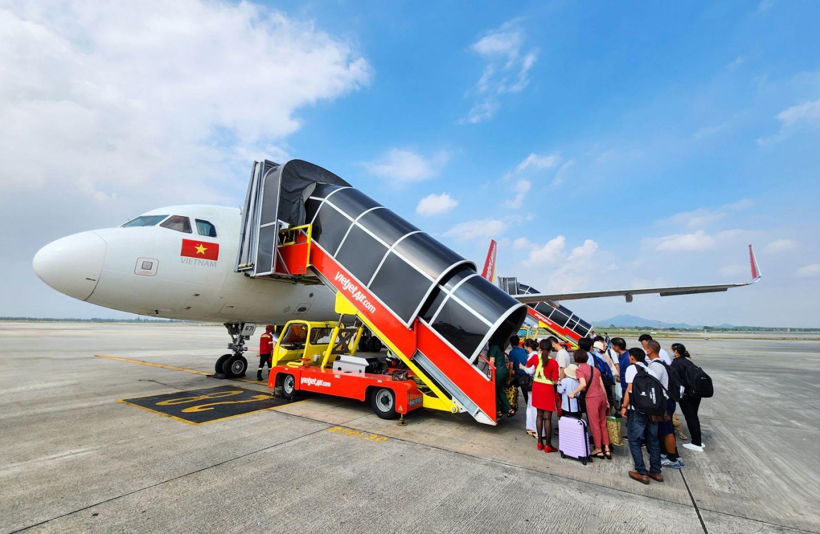 V&eacute; Tết đẩy xu hướng bay tiết kiệm l&ecirc;n ng&ocirc;i- Ảnh 3.