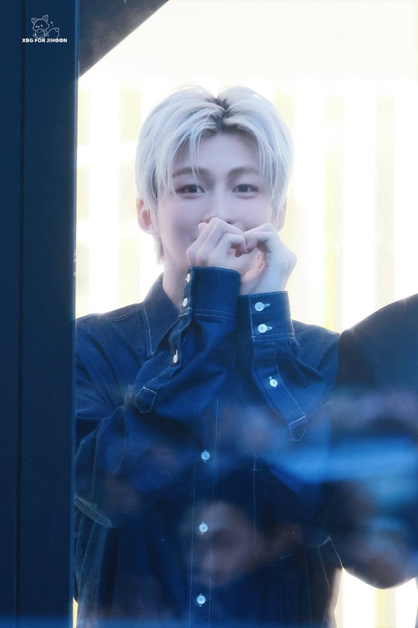 Bộ 3 đỉnh lưu nhan sắc V - Suzy - Park Bo Gum lại ph&aacute; đảo event Celine!- Ảnh 7.