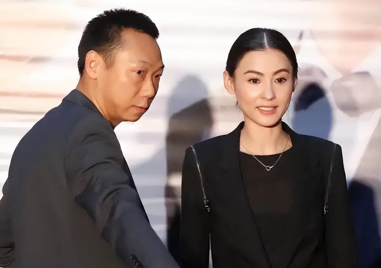 Sự thật khiến Trương B&aacute; Chi bật kh&oacute;c tại t&ograve;a- Ảnh 1.