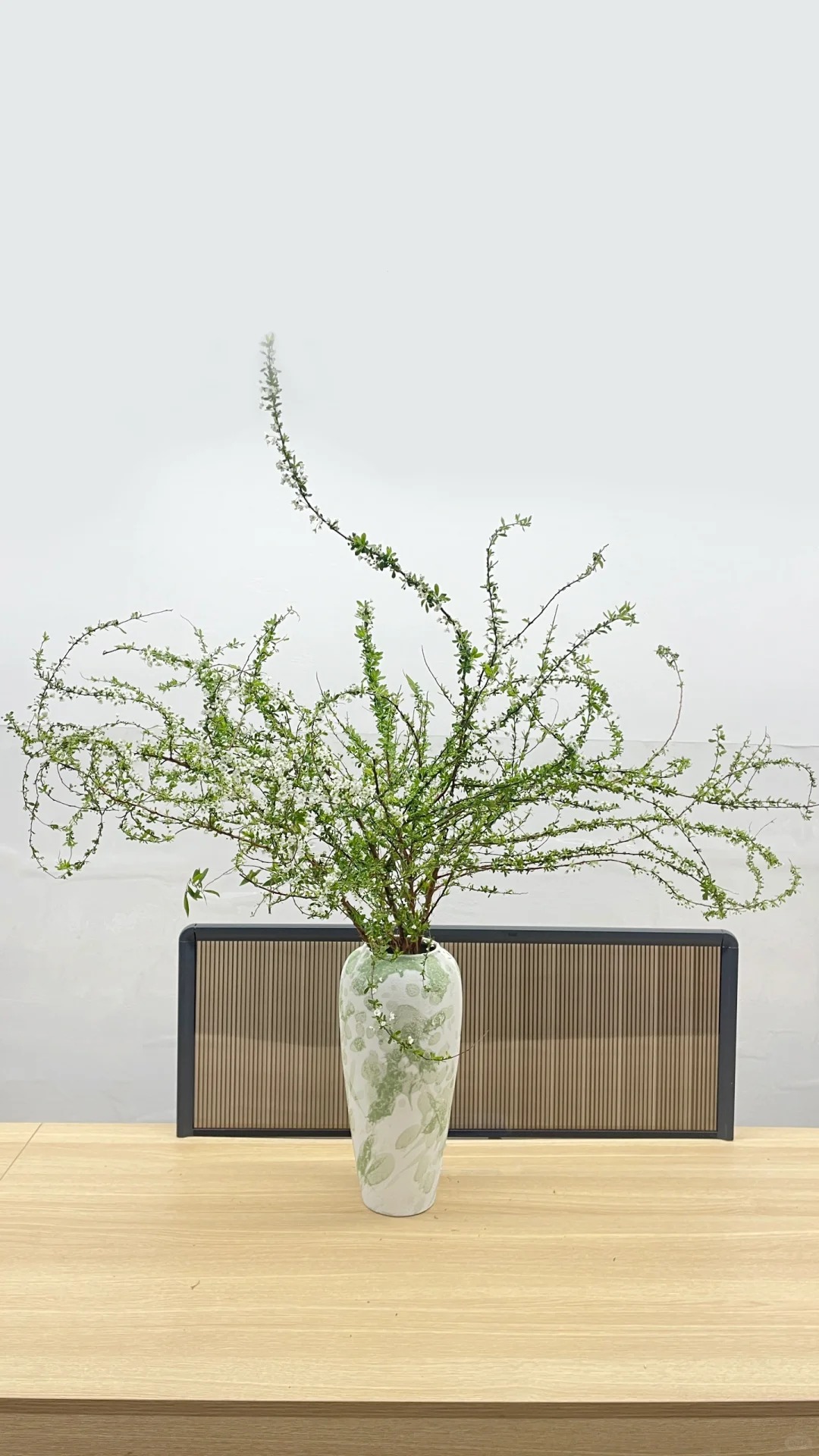 Th&uacute; chơi hoa 