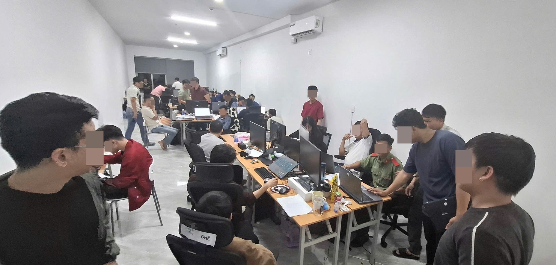 Bắt người đứng đầu cơ sở c&ocirc;ng nghệ ở Đ&agrave; Nẵng, chuy&ecirc;n thu&ecirc; kỹ sư 