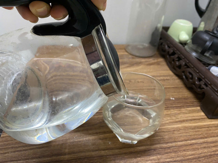 4 th&oacute;i quen xấu dẫn tới suy thận, đặc biệt l&agrave; số 1- Ảnh 1.