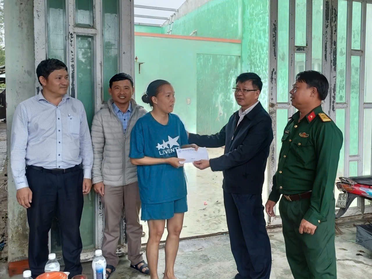 Thi&ecirc;n tai ập tới ng&agrave;y cận kề cuối năm với 4 hộ d&acirc;n ở Đ&agrave; Nẵng- Ảnh 6.