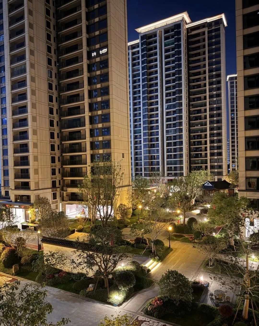 Sau 19 giờ, mọi khu chung cư đều lộ Sau 19 giờ, mọi khu chung cư đều lộ