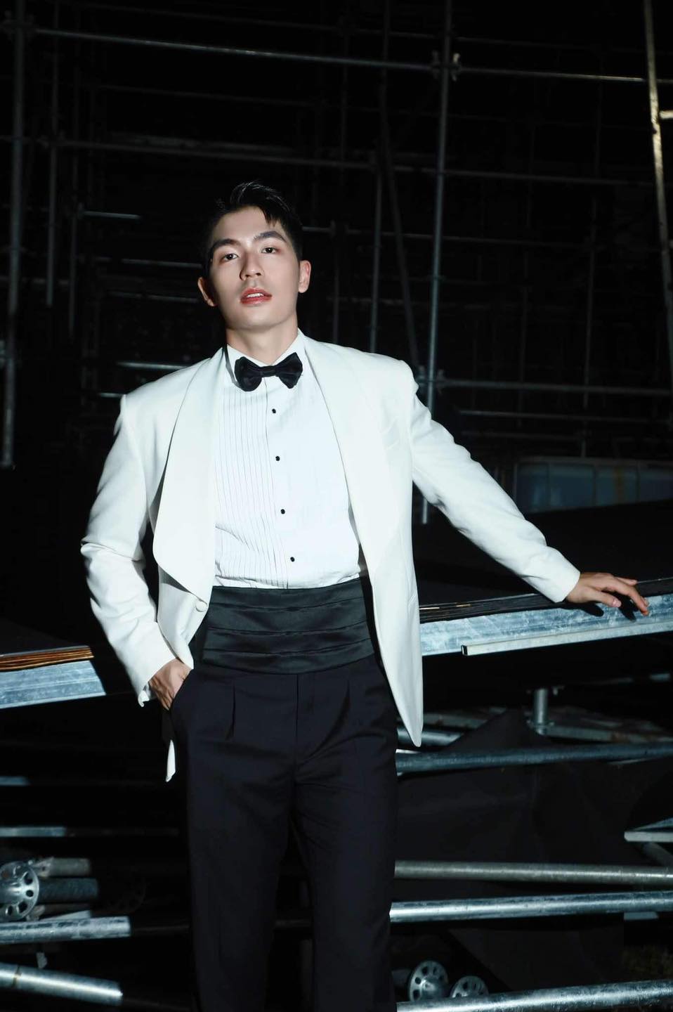 7 triệu người ph&aacute;t cuồng v&igrave; mỹ nam Việt được khen đẹp hơn Hứa Quang H&aacute;n- Ảnh 3.