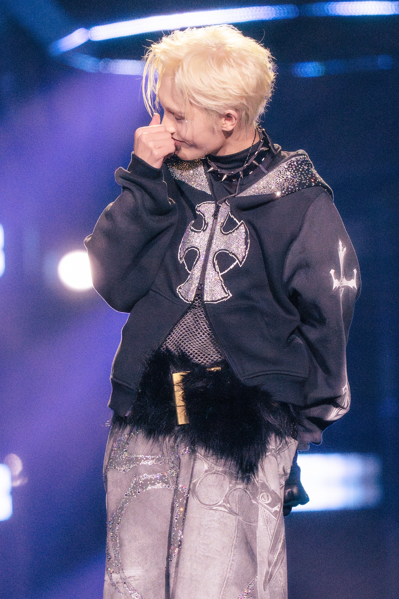 Wren Evans bất ngờ "ngoi lên" hậu bị tố ngoại tình vũ công, đăng rồi xoá vội 1 thứ trong đêm- Ảnh 3. Wren Evans bất ngờ "ngoi lên" hậu bị tố ngoại tình vũ công, đăng rồi xoá vội 1 thứ trong đêm- Ảnh 3.