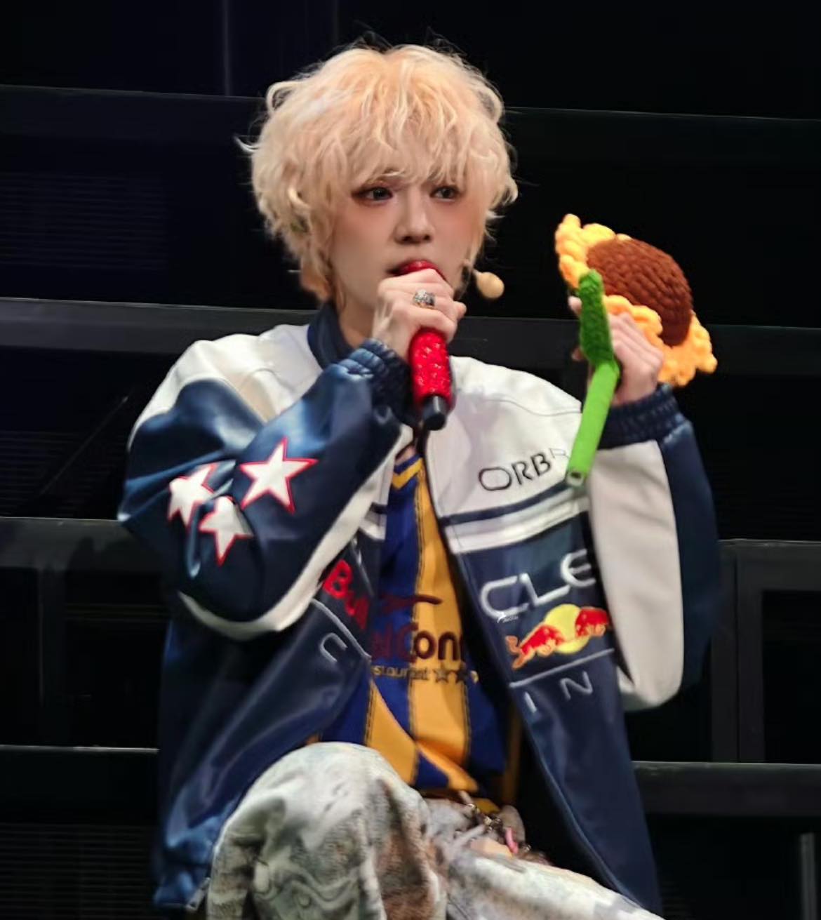 Đẳng cấp "đỉnh lưu": Sao hạng A hết thời vẫn đủ sức tẩu t&aacute;n cả triệu album, 90 ph&uacute;t bỏ t&uacute;i 112 tỷ đồng- Ảnh 6.